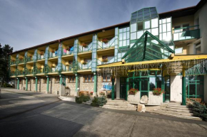  Hotel Forton  Стара Лесна
